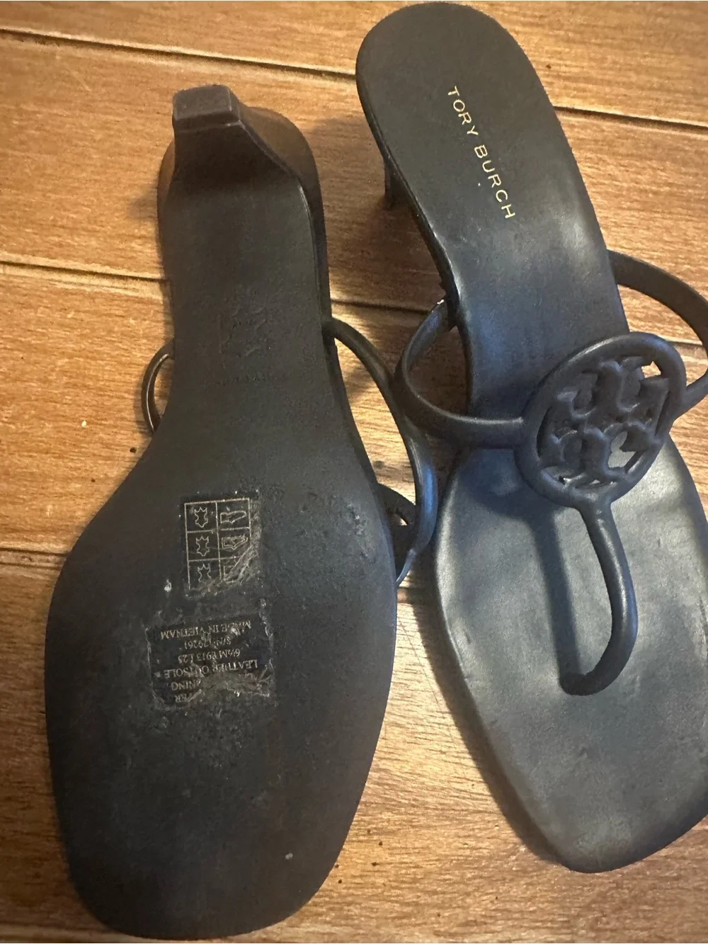 Tory Burch Navy Miller Logo Thong Sandals